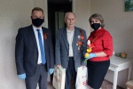 Кондитерская фирма «ТАКФ» поздравляет ветеранов города Тамбова