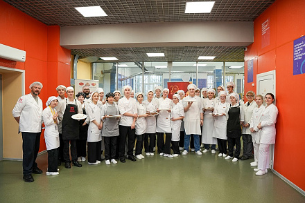 Объединенные кондитеры проводят профориентационные игры для студентов